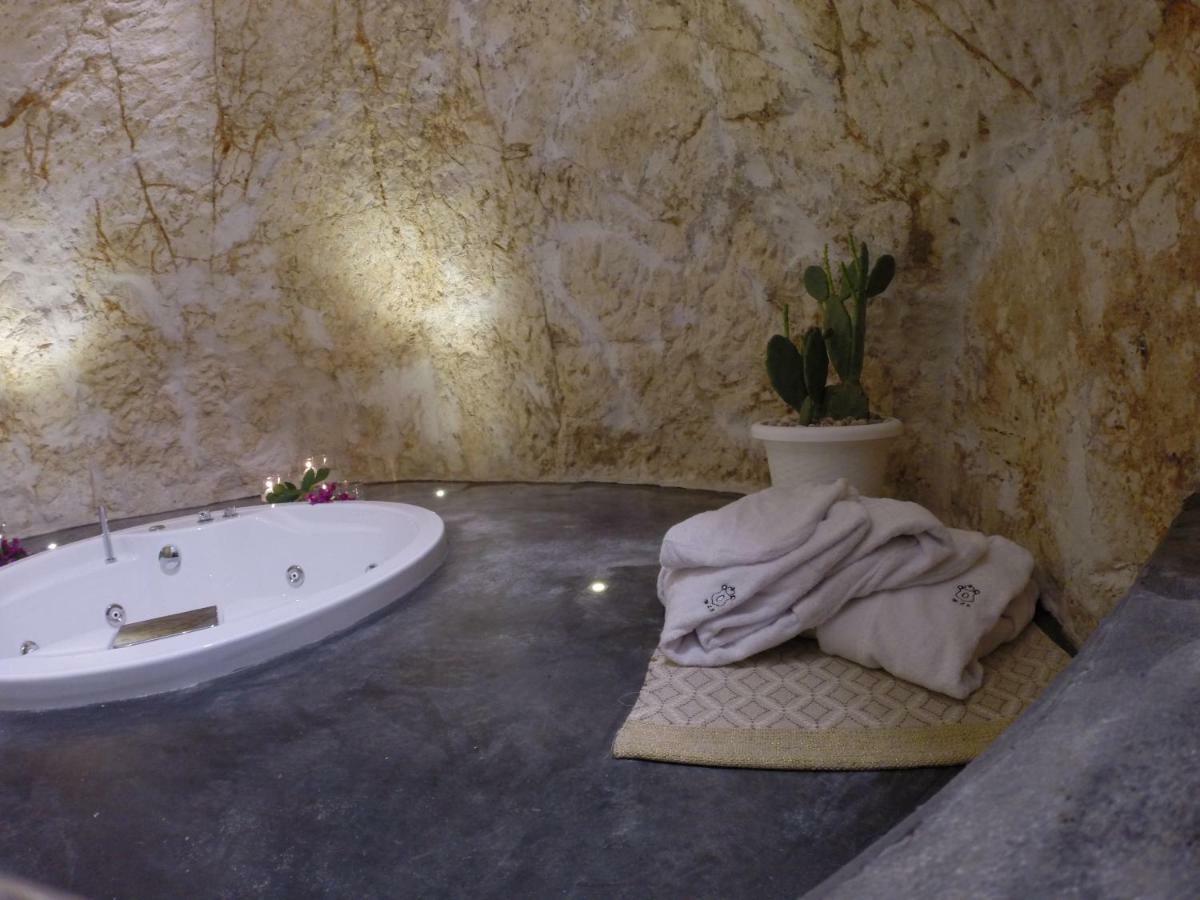 White Luxury Suite Ostuni By Gonewlocation Екстер'єр фото